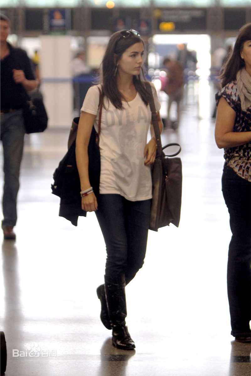 高清卡米拉·贝勒(Camilla Belle)精彩图册1