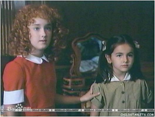 高清卡米拉·贝勒(Camilla Belle)精彩图册1