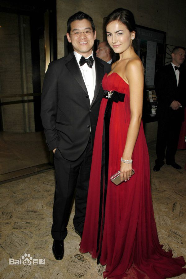 高清卡米拉·贝勒(Camilla Belle)精彩图册1