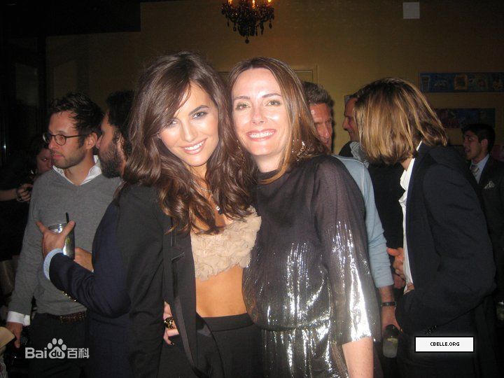 最新卡米拉·贝勒(Camilla Belle)精彩图册4