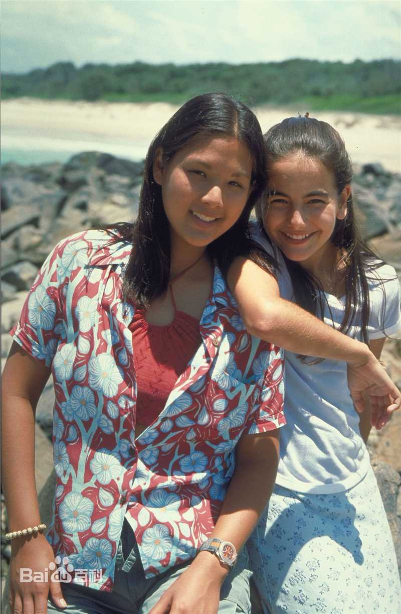 卡米拉·贝勒(Camilla Belle)精彩图册2