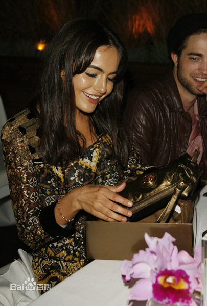 最优质卡米拉·贝勒(Camilla Belle)精彩图册2