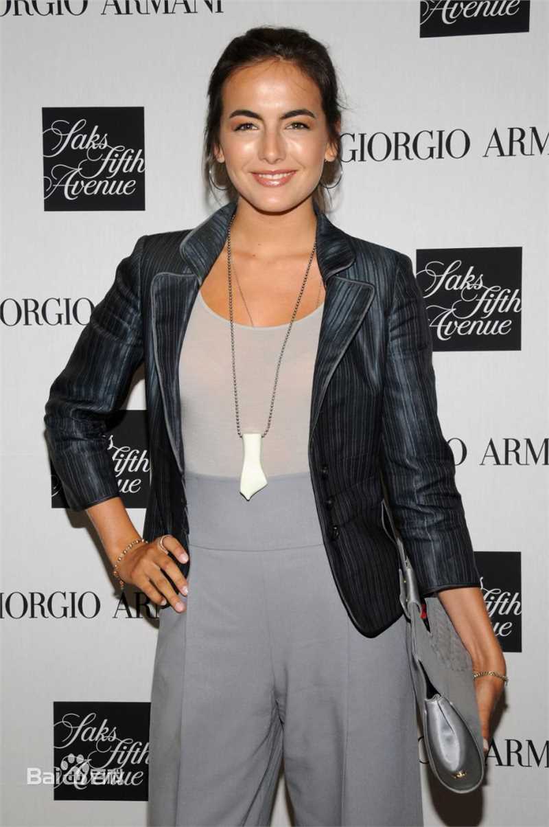 最新卡米拉·贝勒(Camilla Belle)精彩图册1