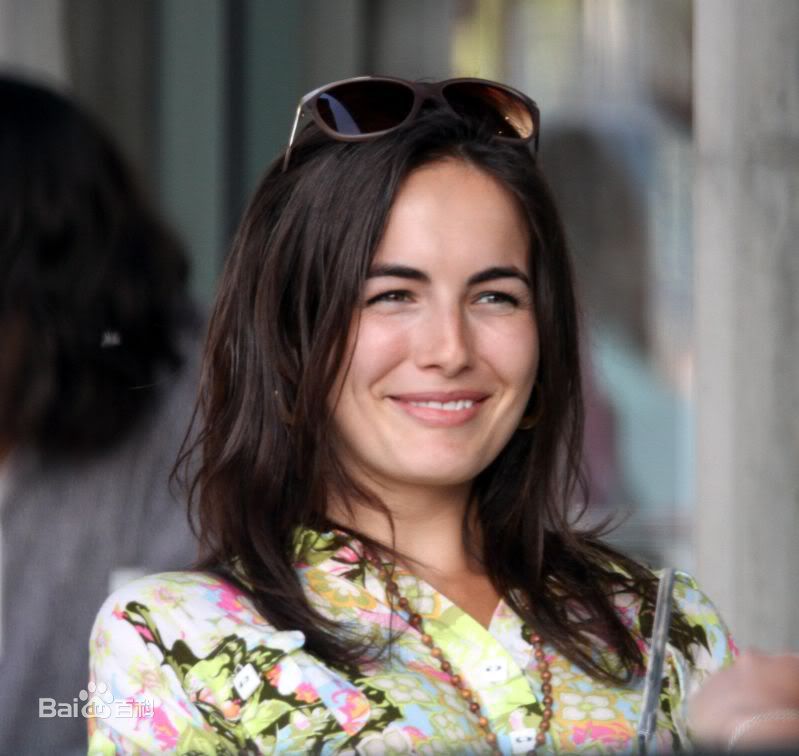 最新卡米拉·贝勒(Camilla Belle)精彩图册1