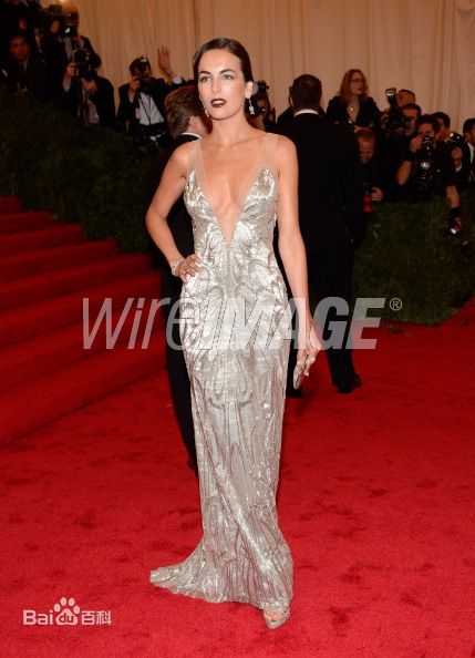 最新卡米拉·贝勒(Camilla Belle)精彩图册1