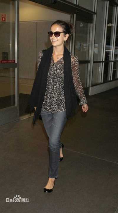 卡米拉·贝勒(Camilla Belle)精彩图册1