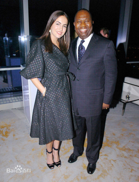 精选卡米拉·贝勒(Camilla Belle)精彩图册4