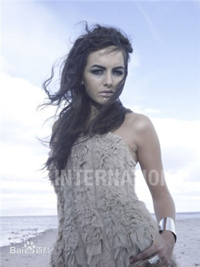 精选卡米拉·贝勒(Camilla Belle)精彩图册4