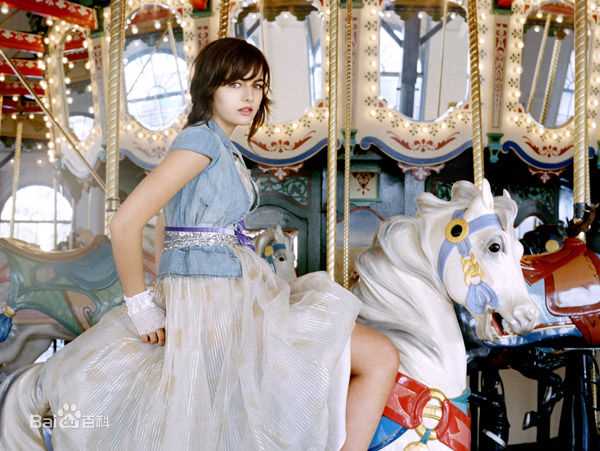 最全卡米拉·贝勒(Camilla Belle)精彩图册3