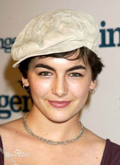 卡米拉·贝勒(Camilla Belle)精彩图册1