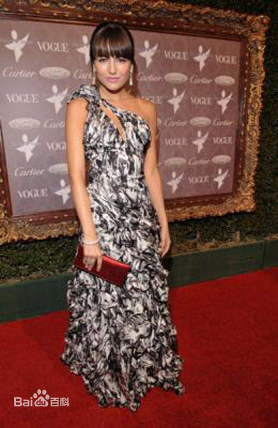 卡米拉·贝勒(Camilla Belle)精彩图册1