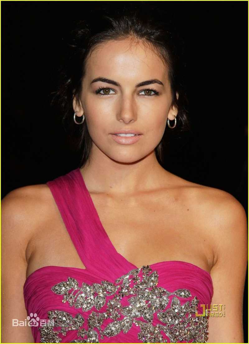 最新卡米拉·贝勒(Camilla Belle)精彩图册4