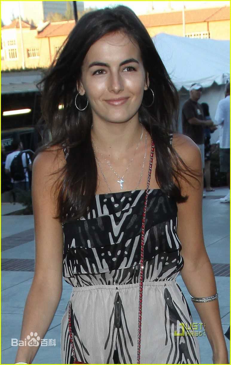 最新卡米拉·贝勒(Camilla Belle)精彩图册4