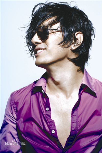 精选郑钧(Zhen Michael)精彩图册