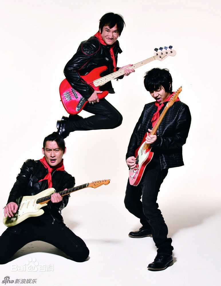 精选郑钧(Zhen Michael)精彩图册