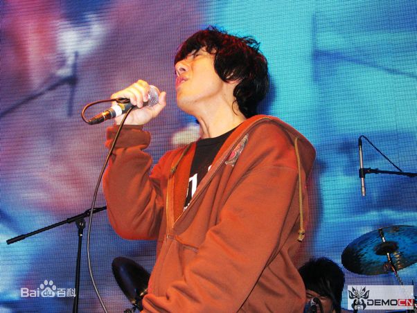 郑钧(Zhen Michael)2009星光现场图片图册