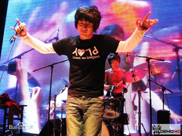 郑钧(Zhen Michael)2009星光现场图片图册