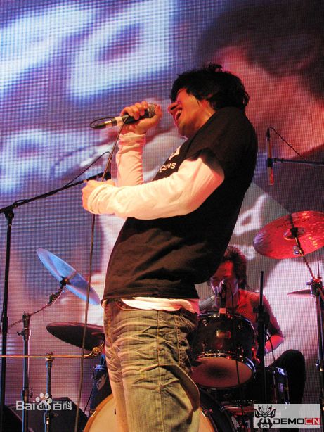 郑钧(Zhen Michael)2009星光现场图片图册
