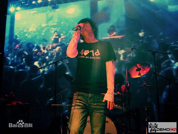 郑钧(Zhen Michael)2009星光现场图片图册