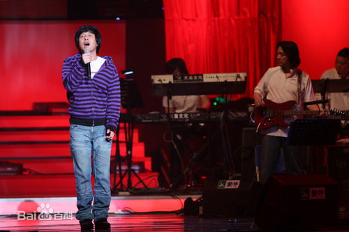 郑钧(Zhen Michael)2009中歌榜红五月壁纸壁纸