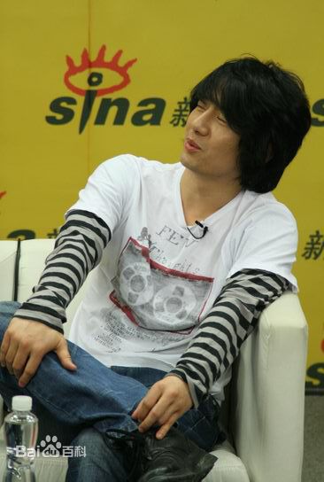 郑钧(Zhen Michael)采访留影图片图册