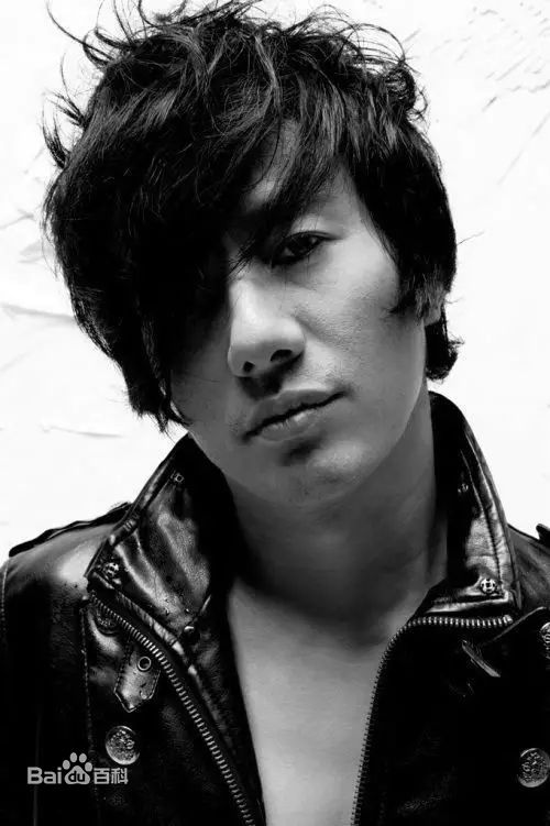 最全郑钧(Zhen Michael)素颜照