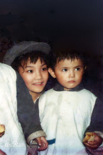 方超出演电影最新剧照