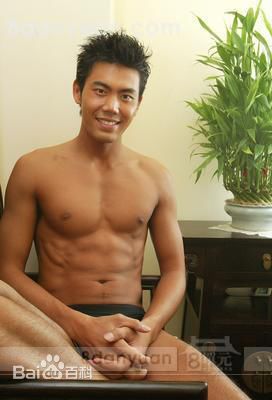 余秉谚(Lance Yu)生活照性感图片图集