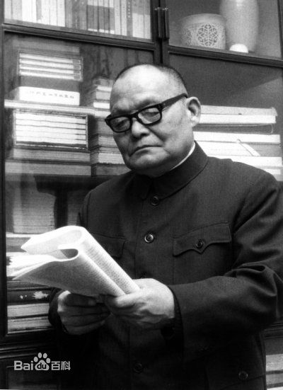 最新梁维周壁纸