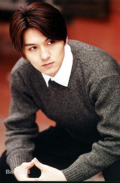 精选李必模( LEEPILLMO)图片