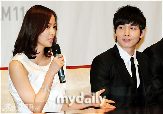 精选孙泰英(，SON TAE-YEONG)精彩图册