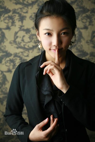 高清李彩英()性感图片