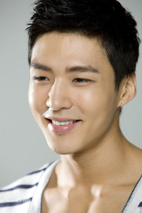 金庆南(Kim Kyung Nam)前后照片