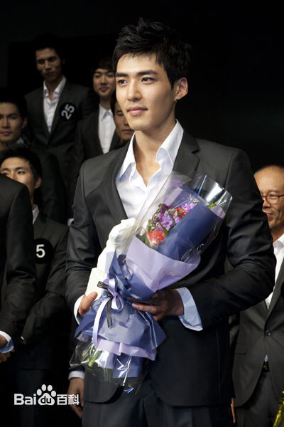 金庆南(Kim Kyung Nam)前后照片