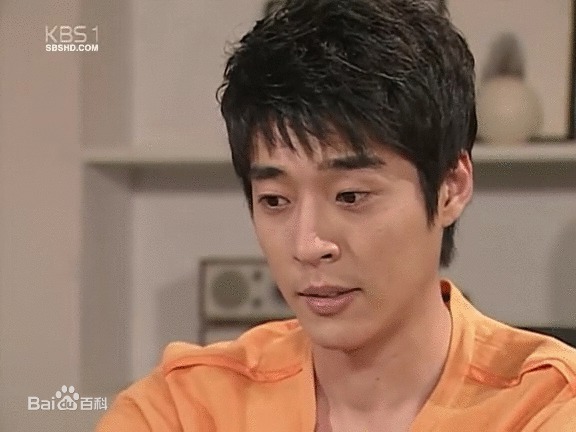 徐智锡()十九岁的纯情最新剧照