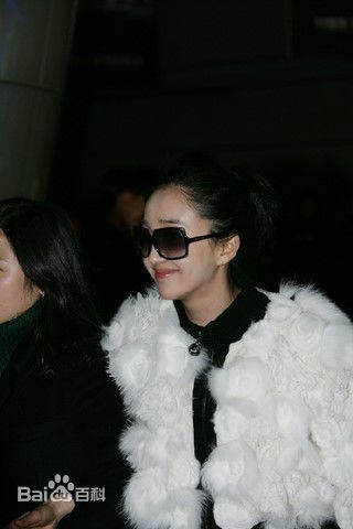 秀爱(Park Soo Ae、Su Ae)私下性感图片图集