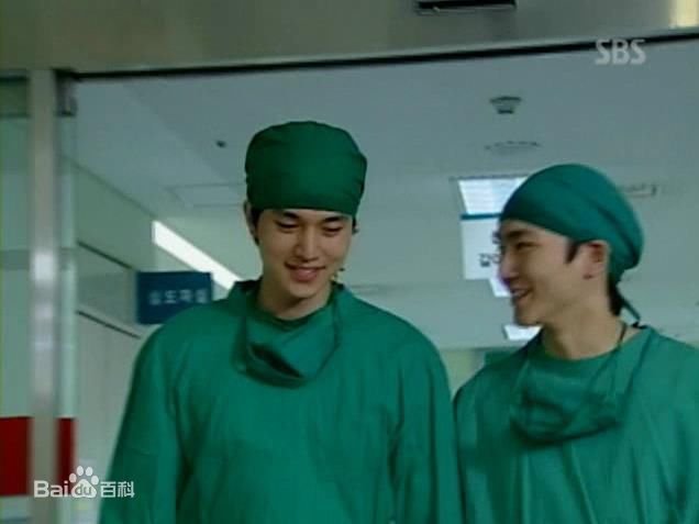 李栋旭( /Lee Dong Wook/ イ ドンウク)电视剧图册第1册素颜照壁纸