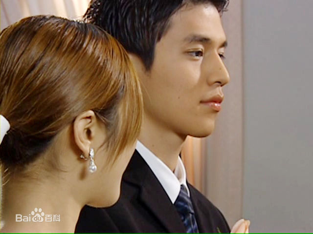 李栋旭( /Lee Dong Wook/ イ ドンウク)电视剧图册第1册素颜照壁纸