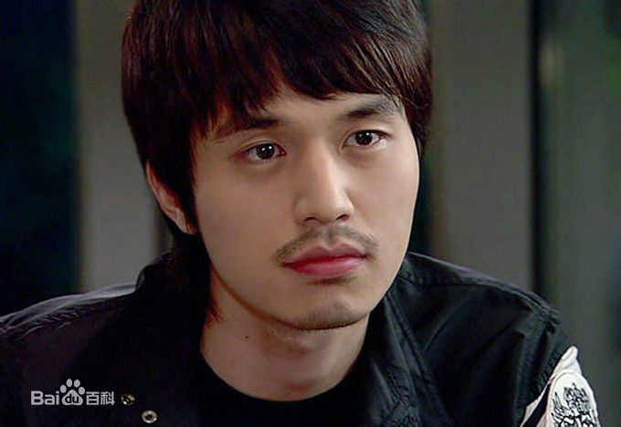 李栋旭( /Lee Dong Wook/ イ ドンウク)电视剧图册第2册素颜照相册