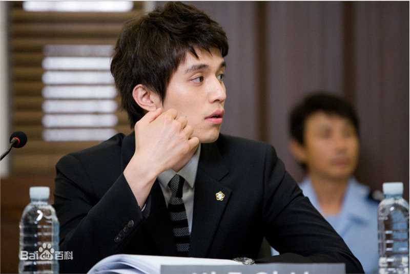 李栋旭( /Lee Dong Wook/ イ ドンウク)2009 伙伴/搭档素颜照壁纸