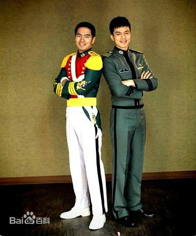 李栋旭( /Lee Dong Wook/ イ ドンウク)服役图册壁纸壁纸