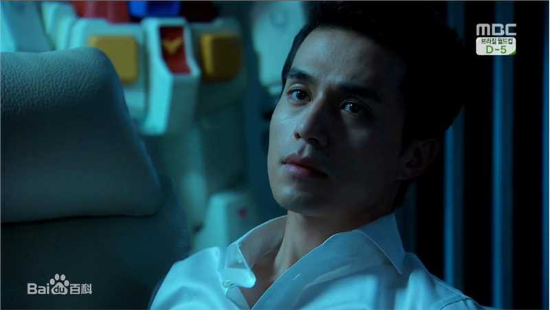 李栋旭( /Lee Dong Wook/ イ ドンウク)2014 HOTEL KING壁纸壁纸