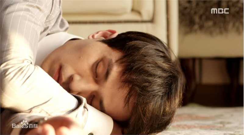 李栋旭( /Lee Dong Wook/ イ ドンウク)2014 HOTEL KING壁纸壁纸