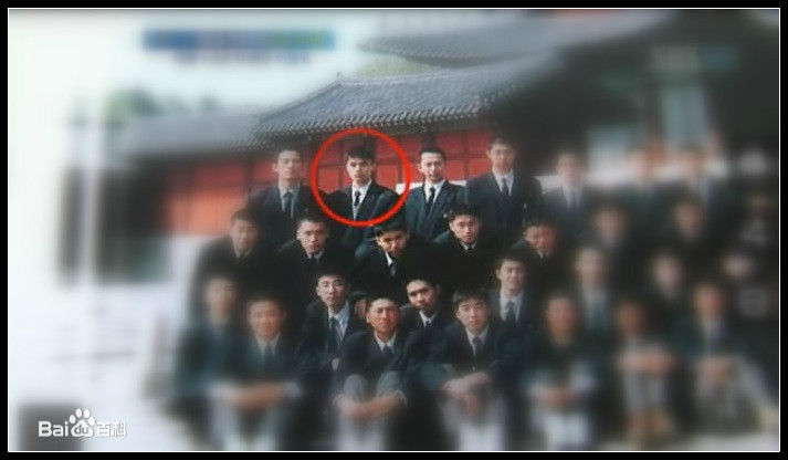 李栋旭( /Lee Dong Wook/ イ ドンウク)童年图册