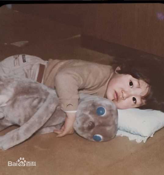 李栋旭( /Lee Dong Wook/ イ ドンウク)童年图册