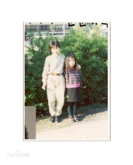 李栋旭( /Lee Dong Wook/ イ ドンウク)童年图册