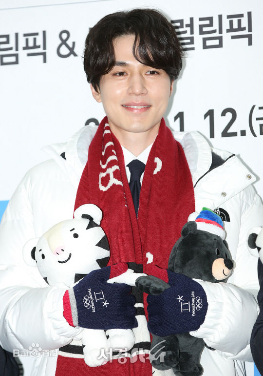 李栋旭( /Lee Dong Wook/ イ ドンウク)公益图册生活照