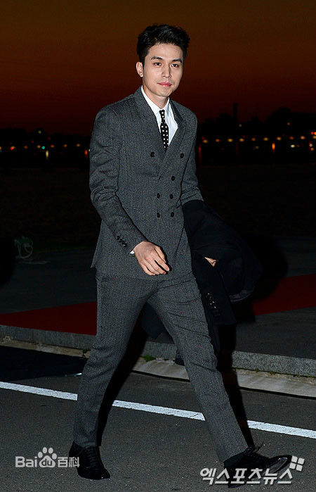 李栋旭( /Lee Dong Wook/ イ ドンウク)公益图册生活照