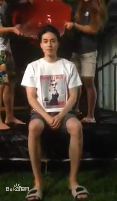 李栋旭( /Lee Dong Wook/ イ ドンウク)公益图册生活照