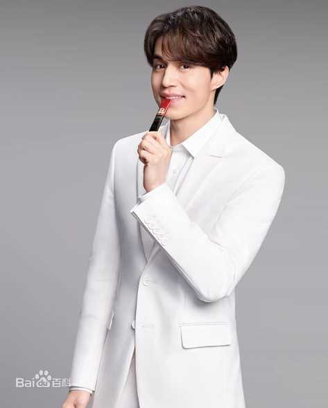 李栋旭( /Lee Dong Wook/ イ ドンウク)CF图册生活照